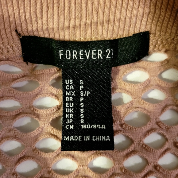 Forever 21 Fish-Net Top - Picture 4 of 5